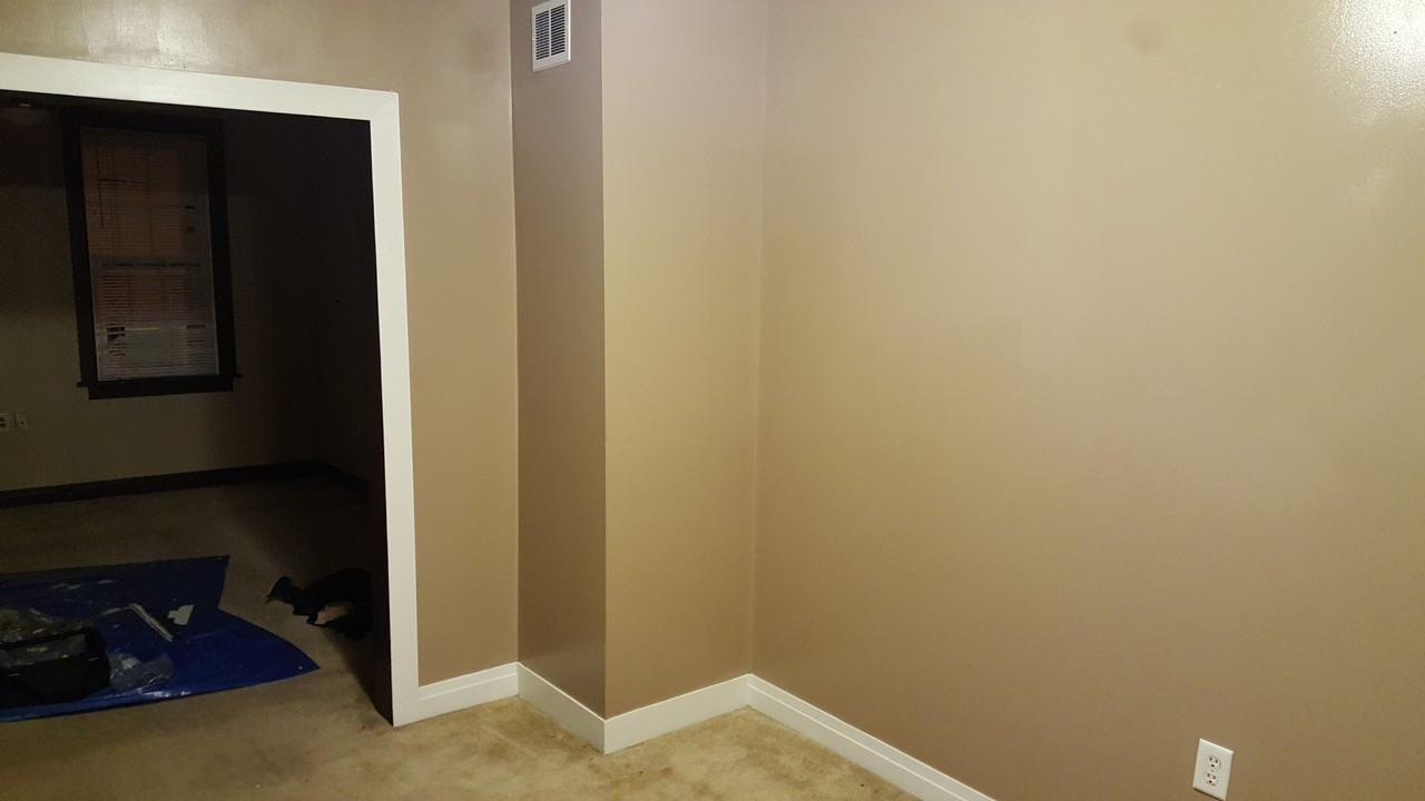 430 New St - Photo 3 of 14