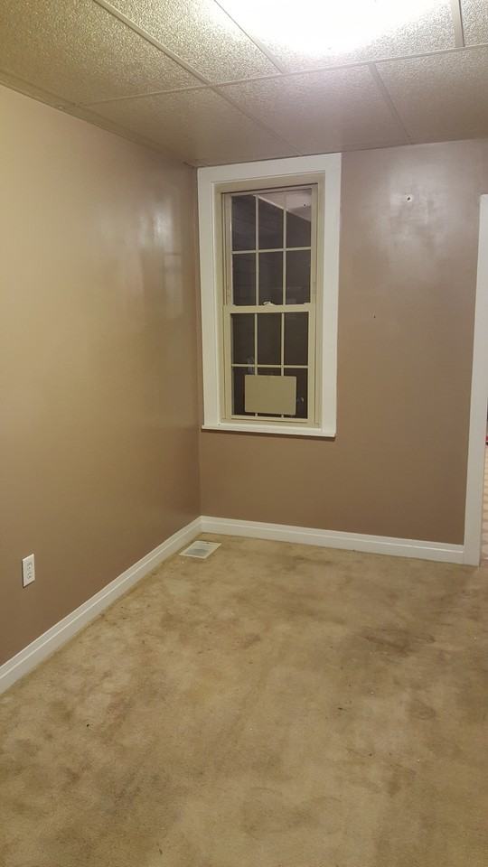 430 New St - Photo 4 of 14