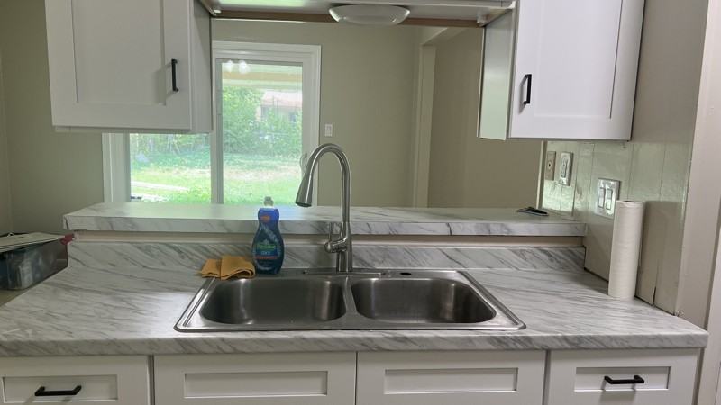 7911 Riata Avenue - Photo 7 of 26