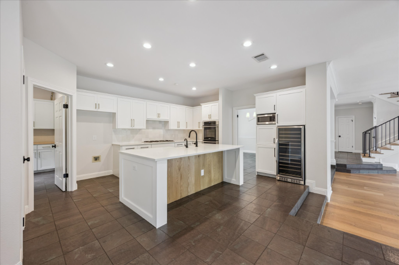 5908 Down Valley Ct - Photo 6 of 18