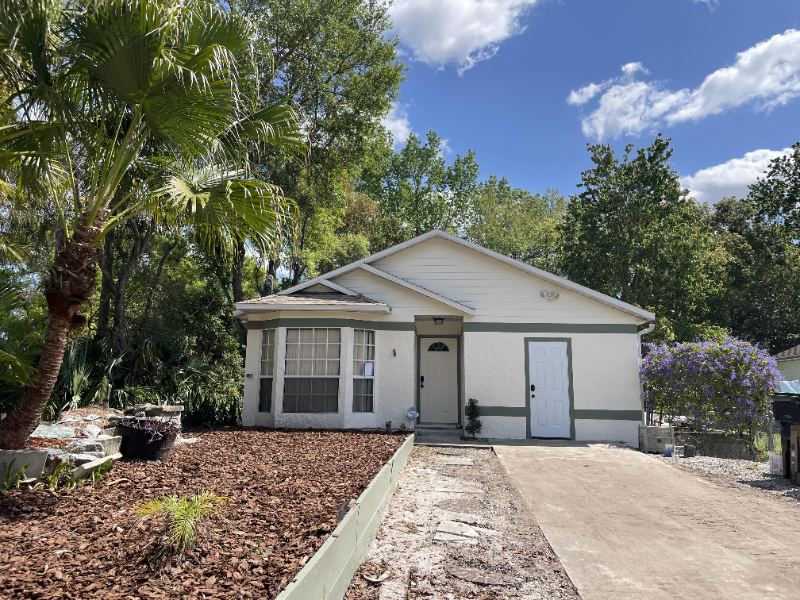 9303 4th Ave - Photo 4 of 9