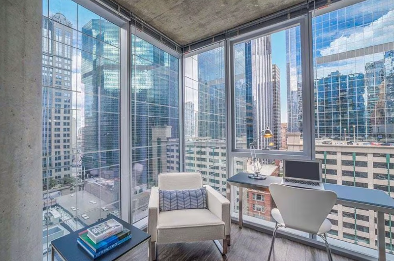 200 W Washington St - Photo 3 of 9