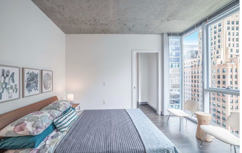 200 W Washington St - Photo 4 of 9