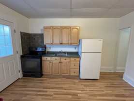 6 Elm St #1A - Photo 1 of 1