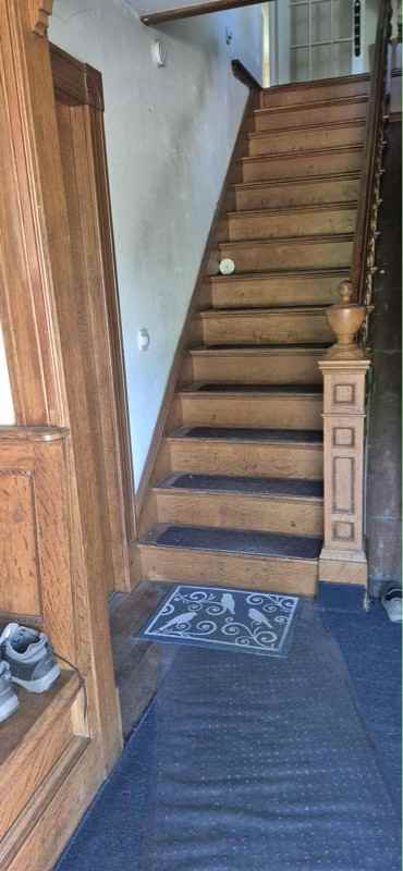 921 S Main St - Photo 2 of 10