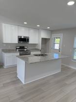 914 Shiels Dr - Photo 1 of 1