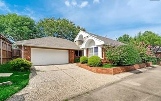 9809 Lakewood Ct #NA - Photo 1 of 1