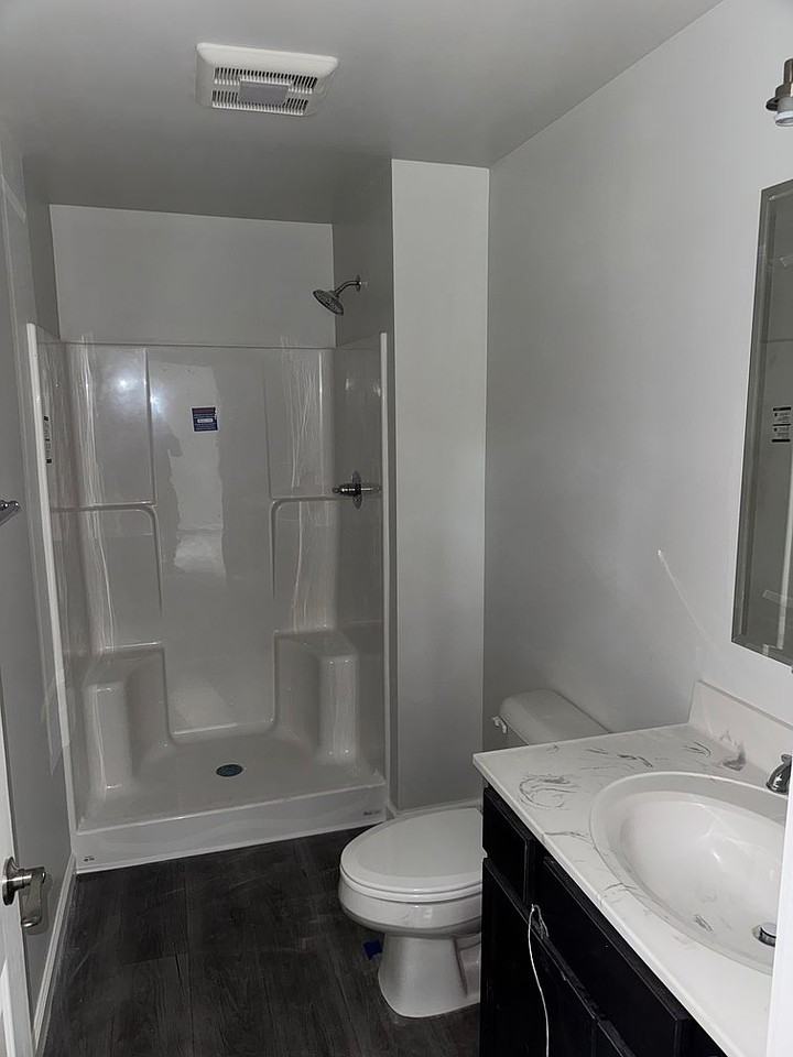 302 Poplar Ave #NA - Photo 3 of 11