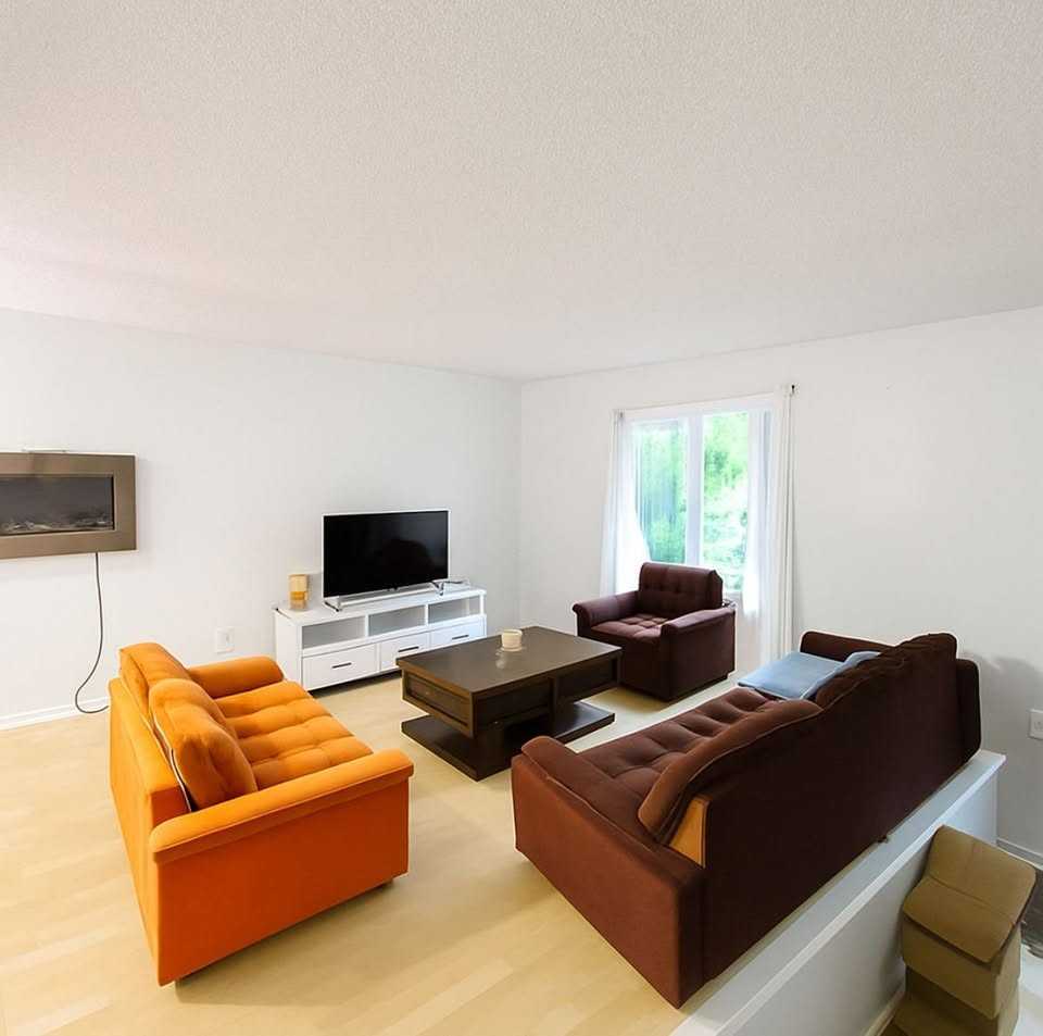 123 Dauphin Avenue #1 - Photo 3 of 18