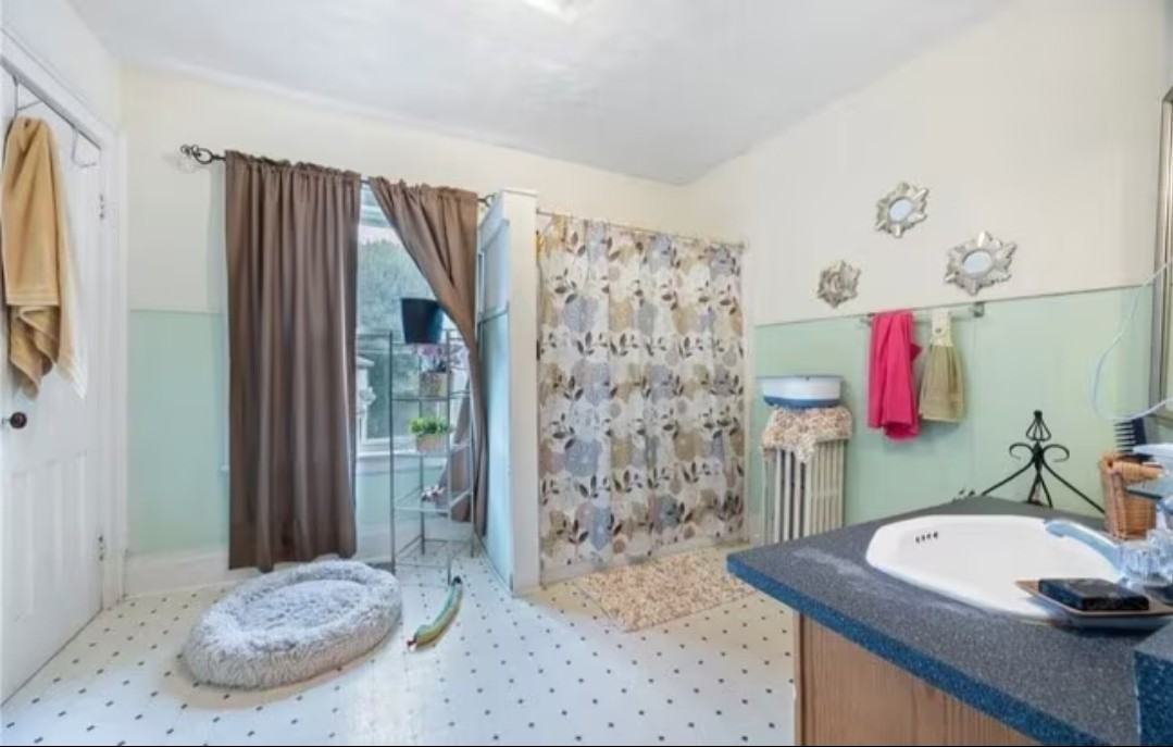 32 W William St - Photo 4 of 6