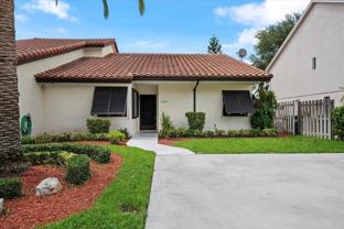 1419 Riverside Cir - Photo 1 of 1