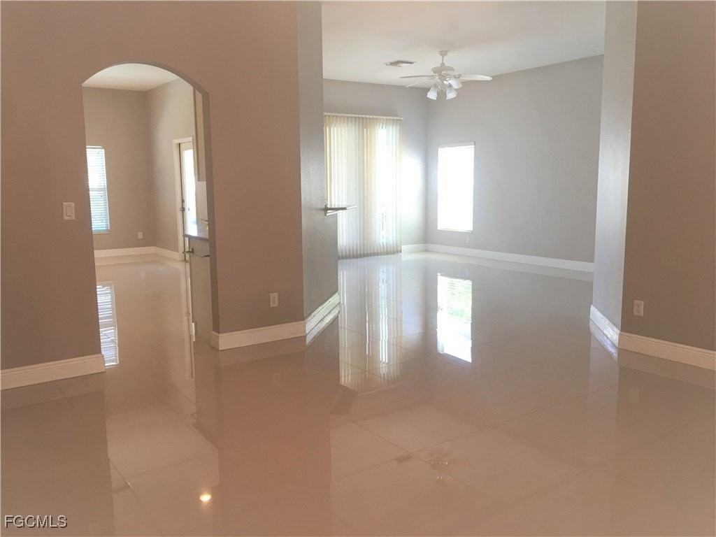 9019 Gladiolus Preserve Cir - Photo 7 of 14