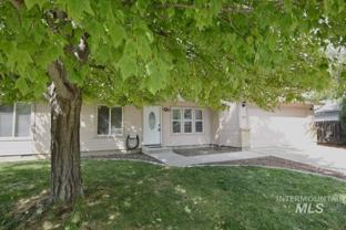795 N Tall Pine Pl - Photo 1 of 1