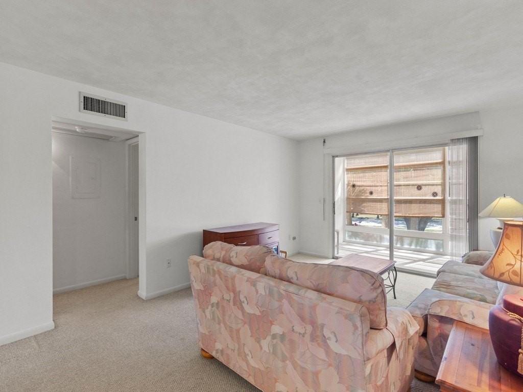 2333 Indian River Blvd Apt 207 #207 - Photo 4 of 21