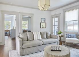 featured image of 44 State St #2