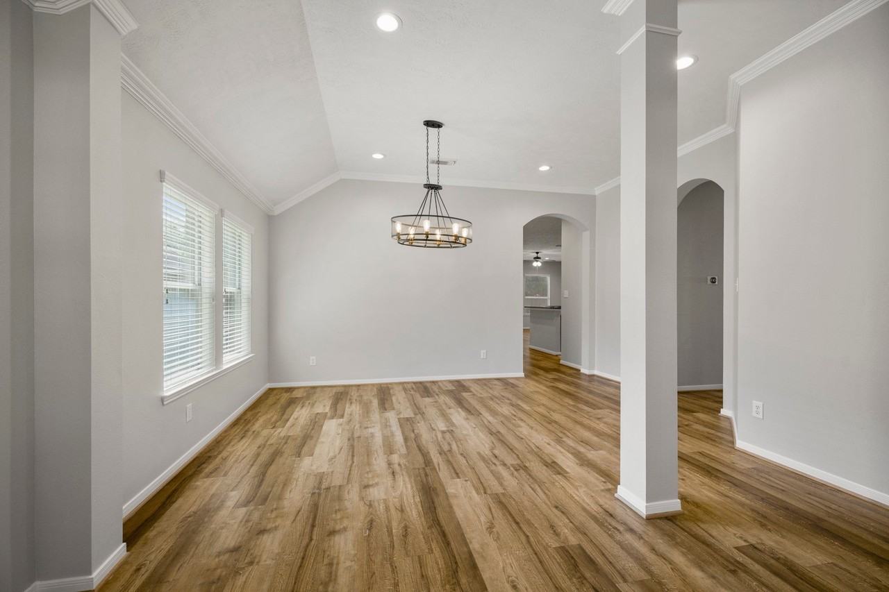 1234 Walston Ridge Dr - Photo 6 of 39