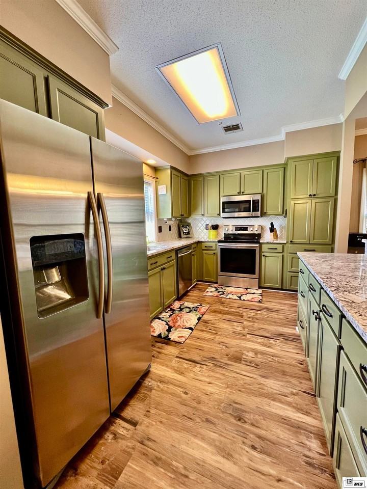 207 Knoll Creek Cir - Photo 3 of 12