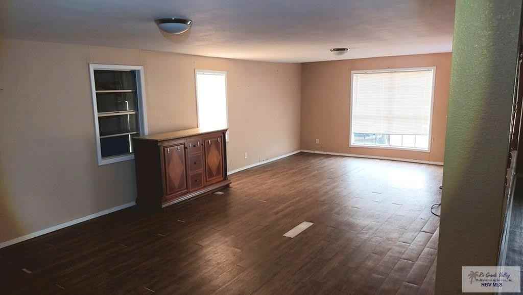 113 Jesus R Cruz - Photo 4 of 9