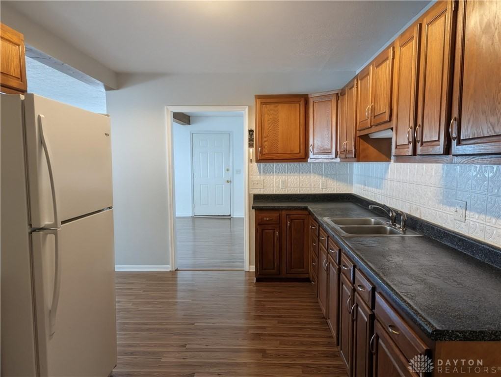 7925 3rd St - Photo 7 of 16