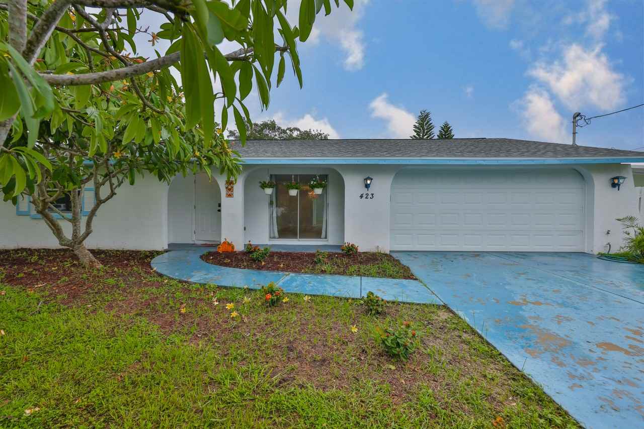 423 Flamingo Dr - Photo 4 of 32