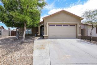 1017 N 61st Dr - Photo 1 of 1