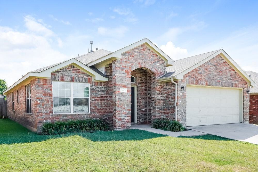 3621 Renzel Blvd - Photo 3 of 16