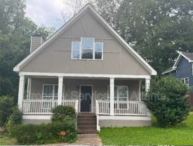 1005 Liman Ave Se - Photo 1 of 1