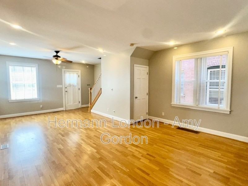 2145 Victor St - Photo 4 of 31