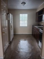 913 Athol Street - Photo 1 of 1
