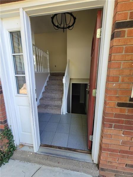 6452 Westland Dr - Photo 2 of 11