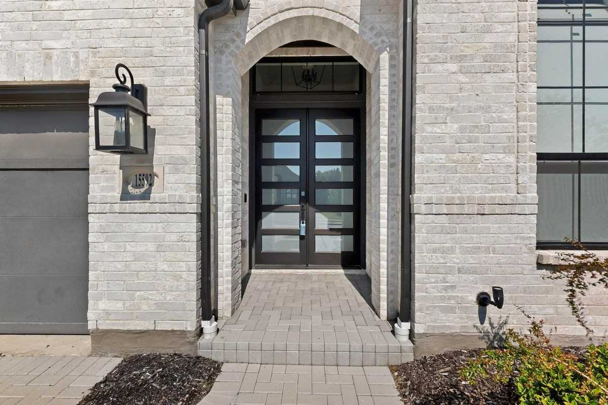 15592 Songbird St - Photo 3 of 34