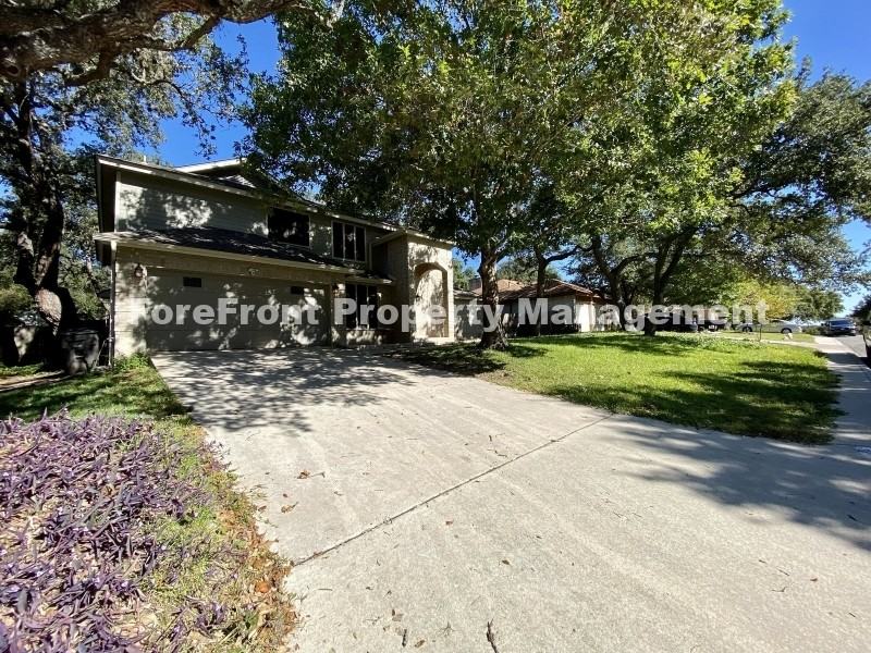 8911 Shady Leaf - Photo 2 of 50