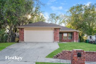 916 Meadow Park Dr - Photo 1 of 1