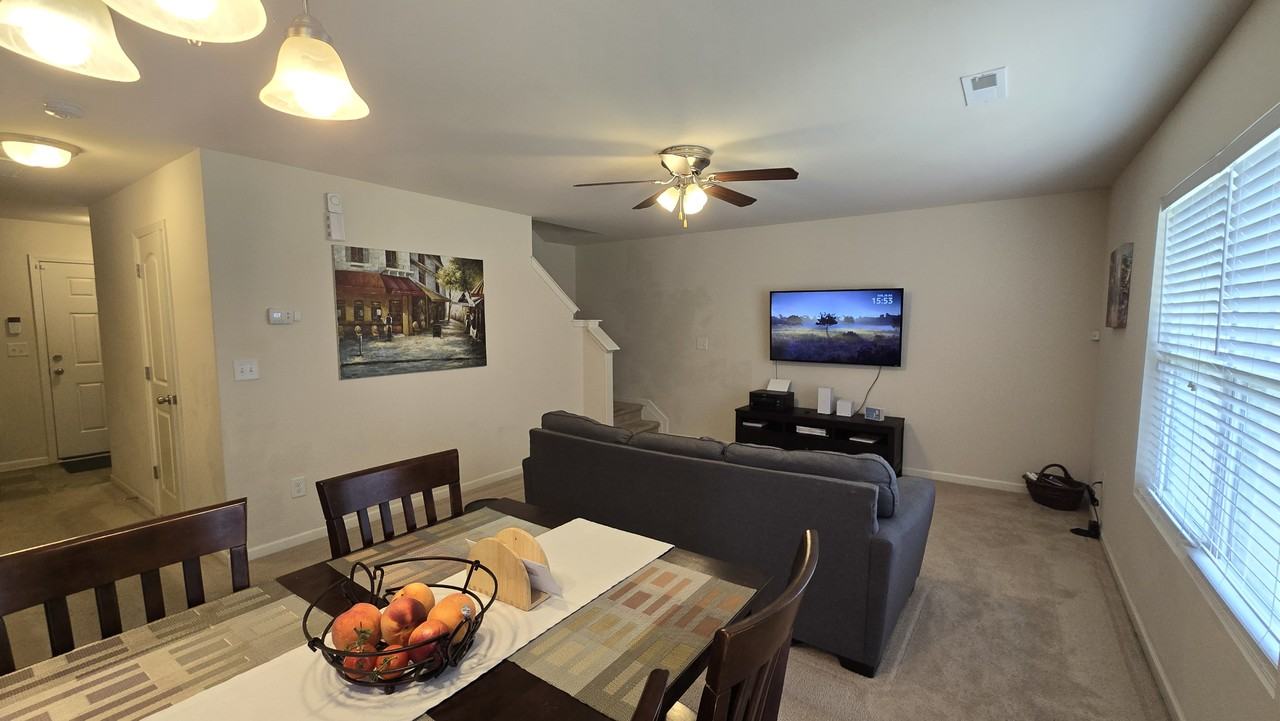 5914 Maple Street #A - Photo 7 of 15