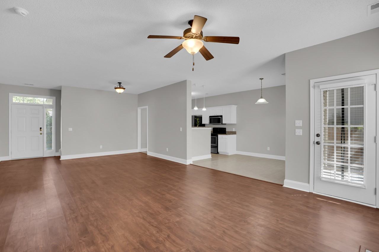 321 Joshua Tree Ct #NA - Photo 7 of 20
