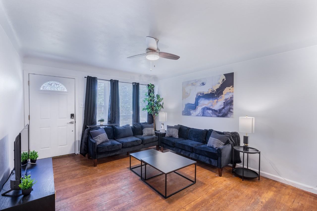 6042 Hancock Ave #NA - Photo 5 of 35