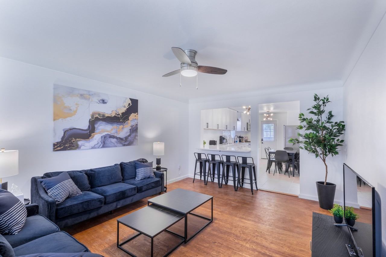 6042 Hancock Ave #NA - Photo 6 of 35