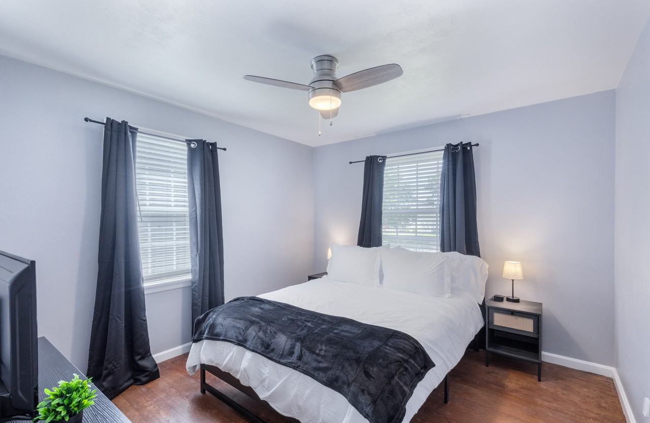 6042 Hancock Ave #NA - Photo 5 of 33