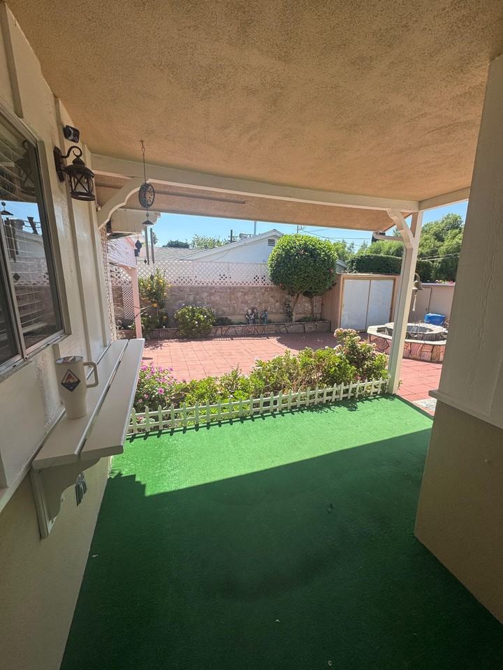 2493 Los Feliz Dr #NA - Photo 6 of 24