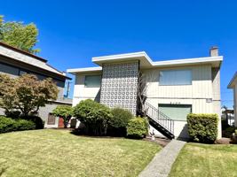 featured image of 2105 Colby Avenue #4