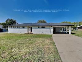 featured image of 1401 Franklin St