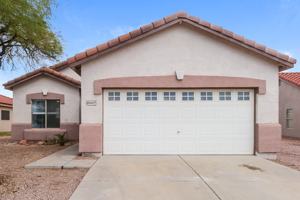 featured image of 10457 E Birchwood Ave