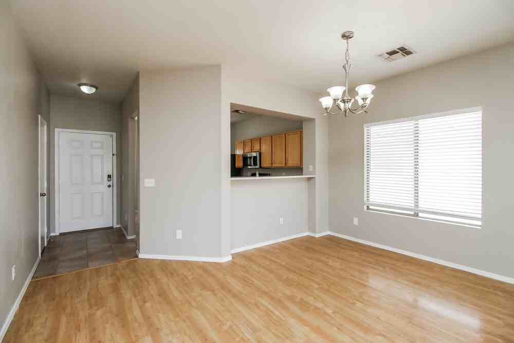 10457 E Birchwood Ave - Photo 5 of 16