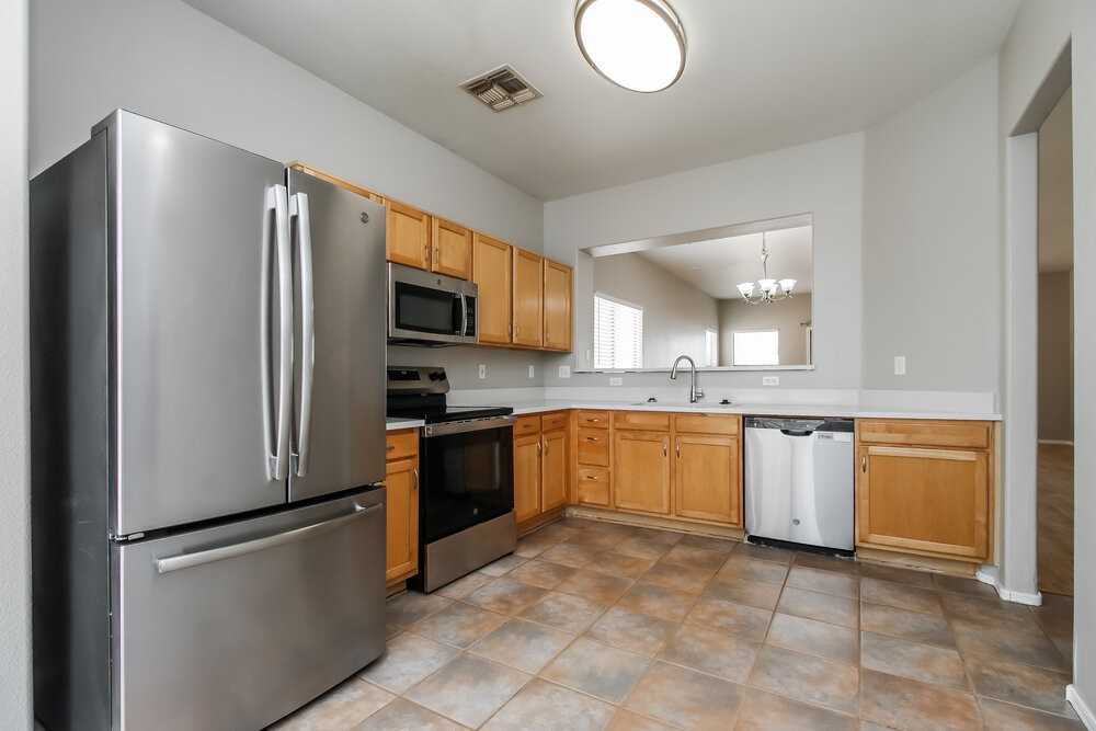 10457 E Birchwood Ave - Photo 7 of 16