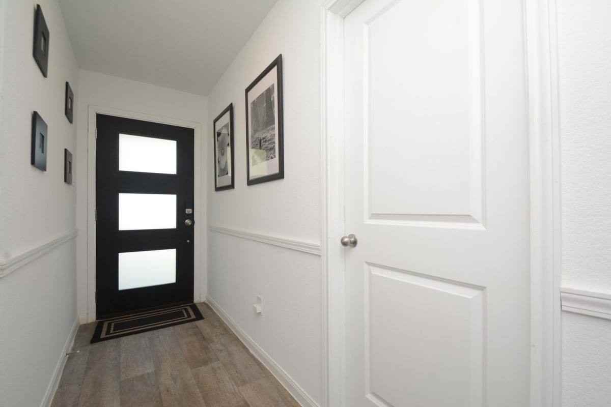 1982 Grady Road #5714 - Photo 3 of 10