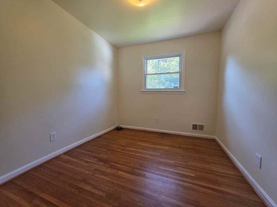 612 Kenbrook Drive - Photo 7 of 21