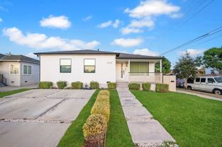 2930 S Spaulding Ave - Photo 1 of 1