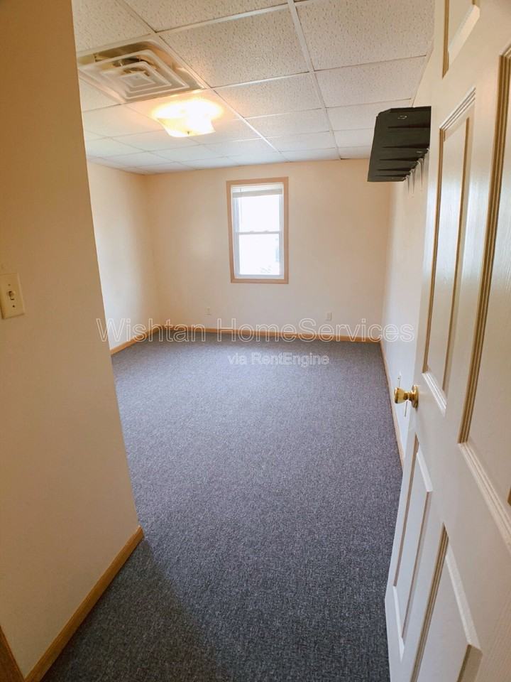 308 West Adams Street #3 - Photo 2 of 12