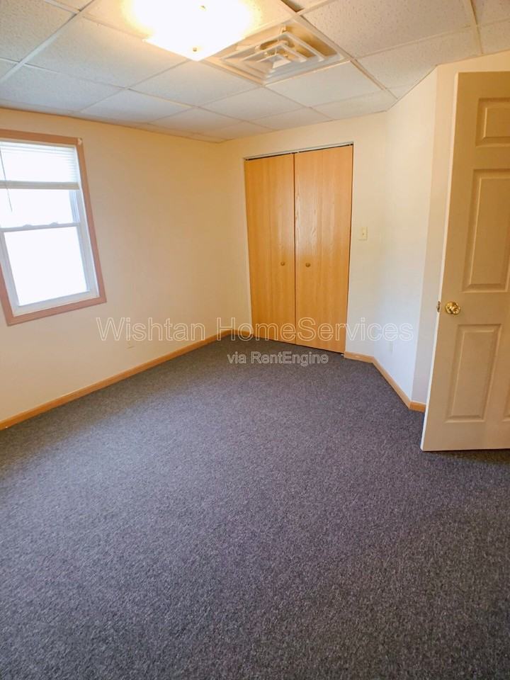 308 West Adams Street #3 - Photo 5 of 12