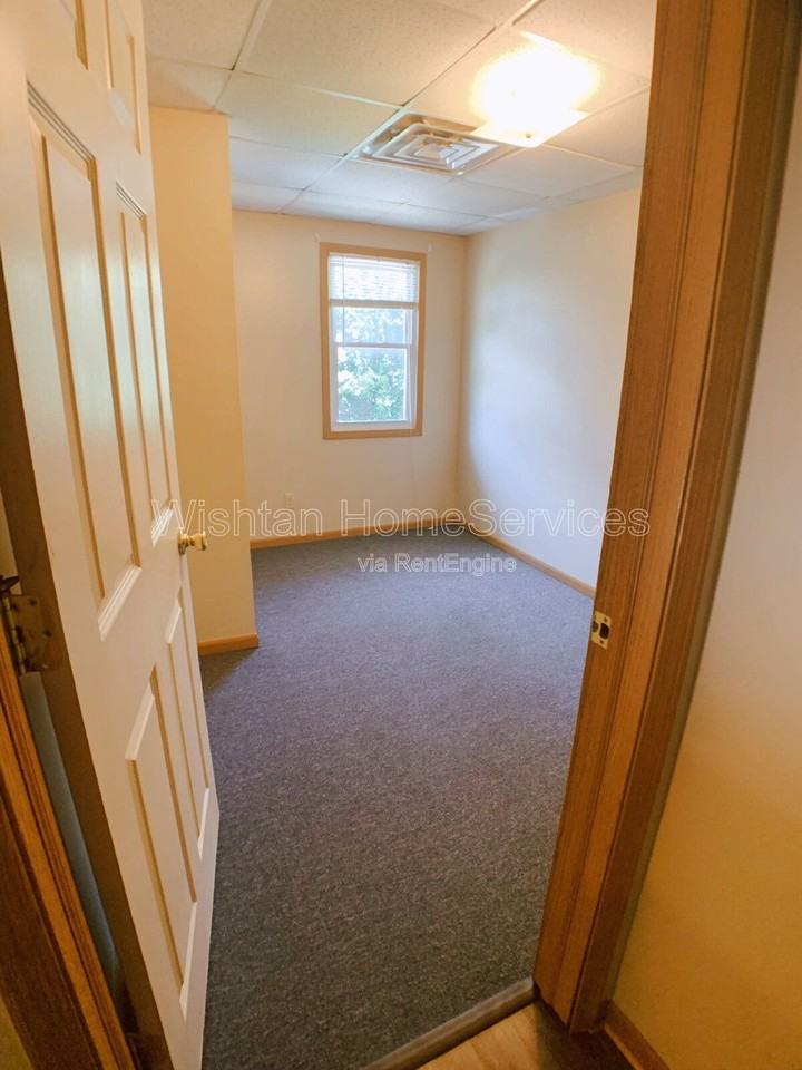 308 West Adams Street #3 - Photo 6 of 12